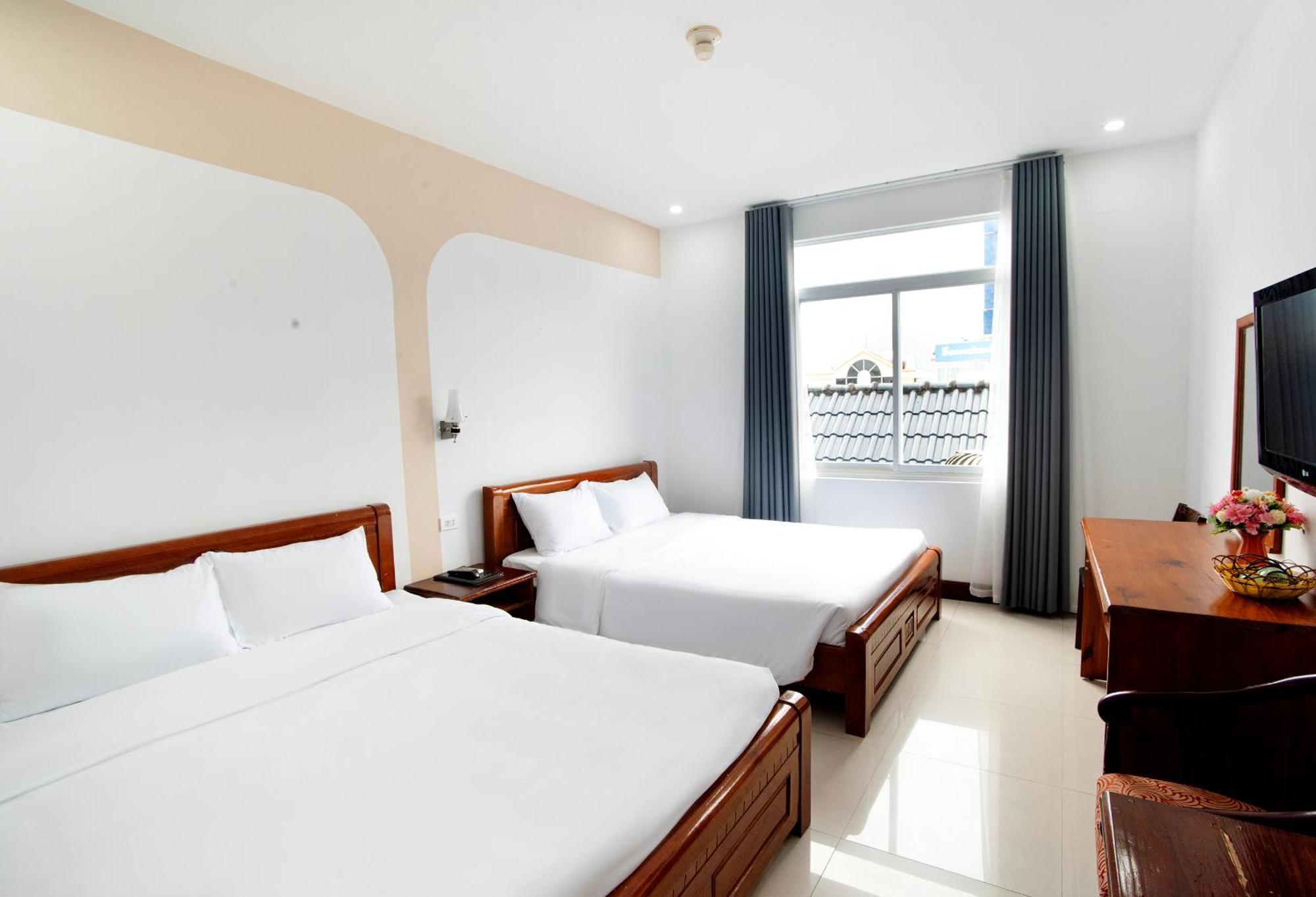 Eden Quy Nhon Hotel エクステリア 写真