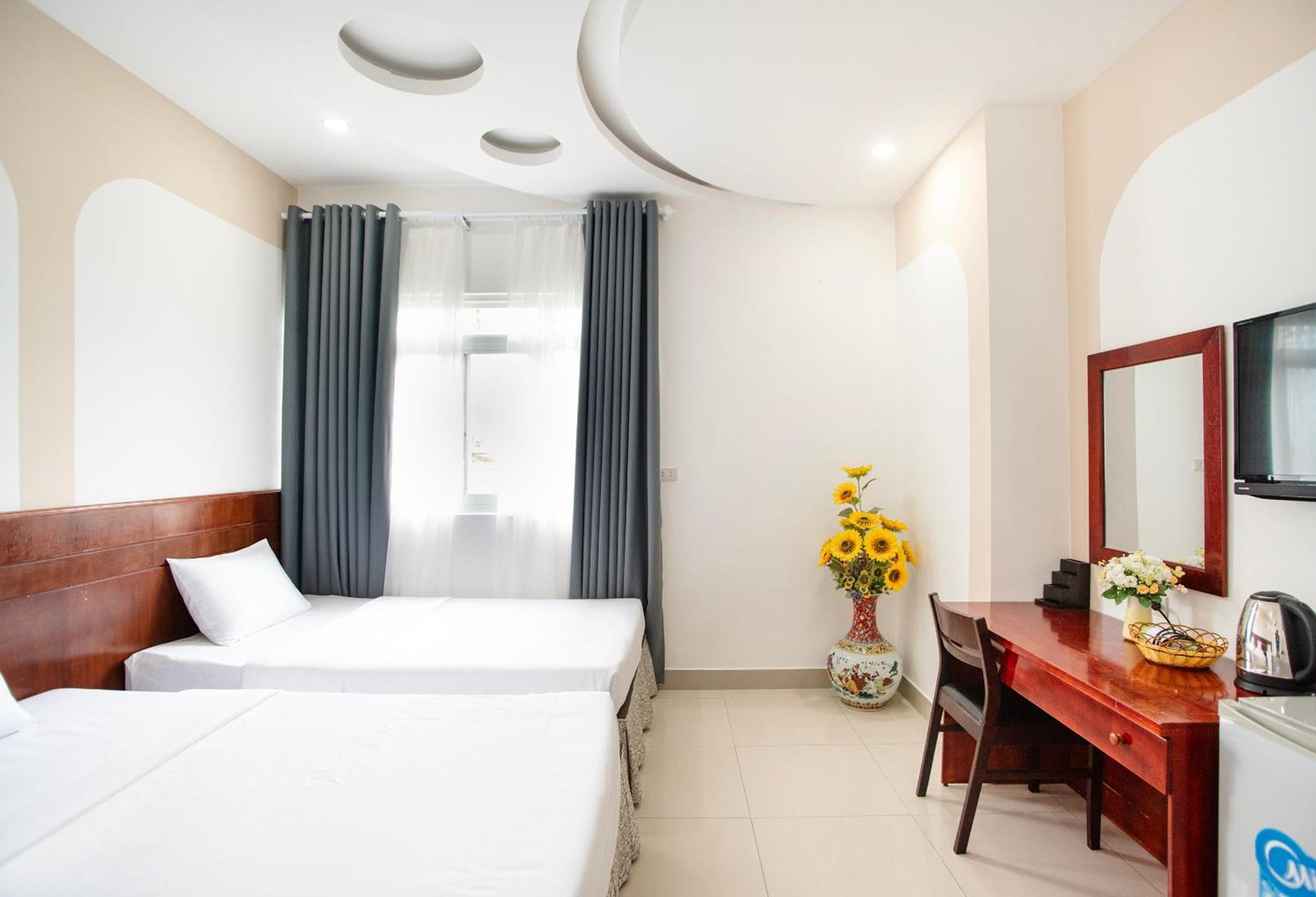 Eden Quy Nhon Hotel エクステリア 写真