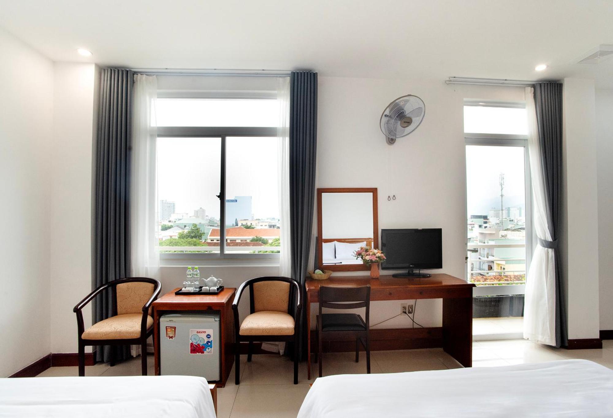 Eden Quy Nhon Hotel エクステリア 写真