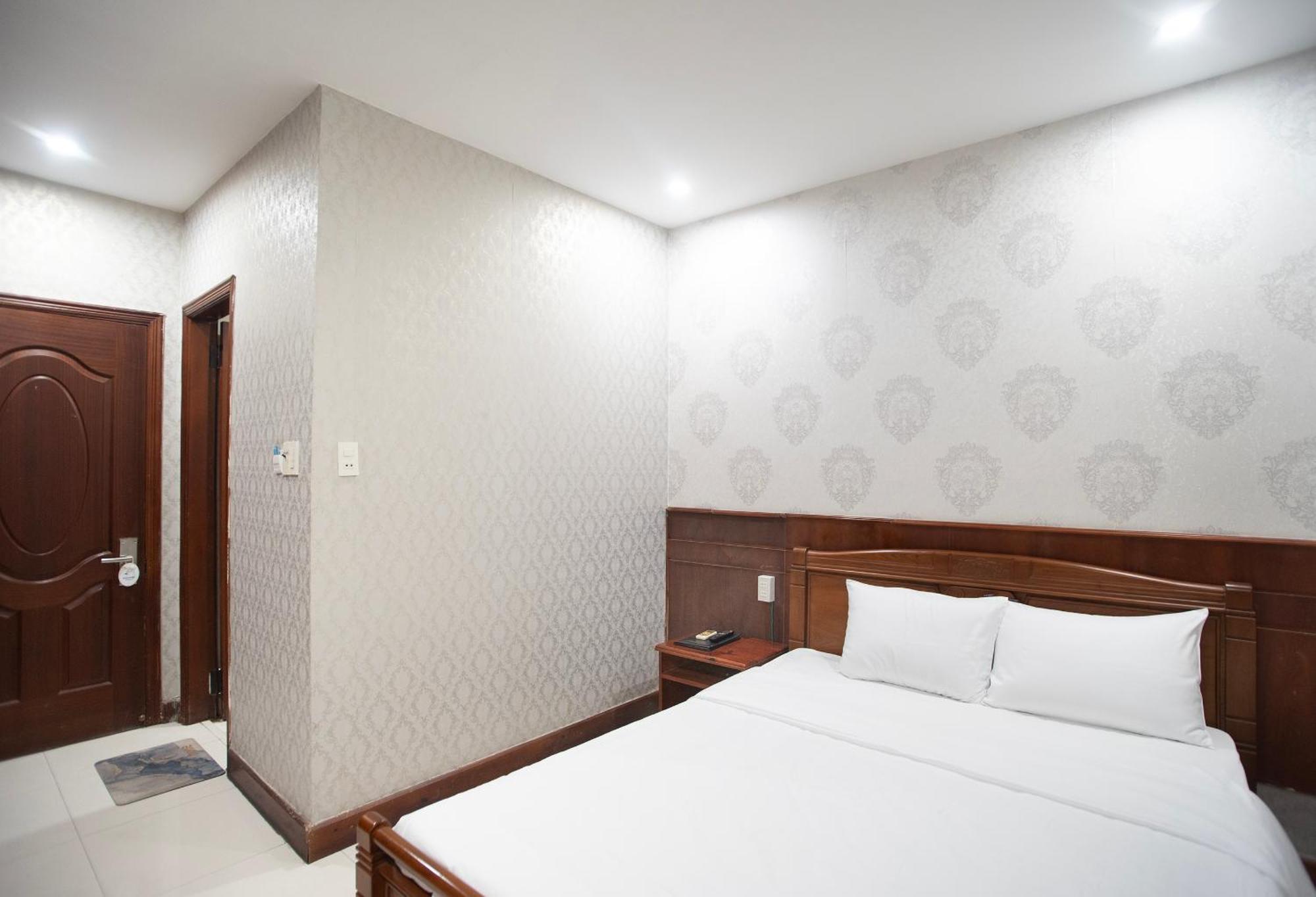 Eden Quy Nhon Hotel エクステリア 写真