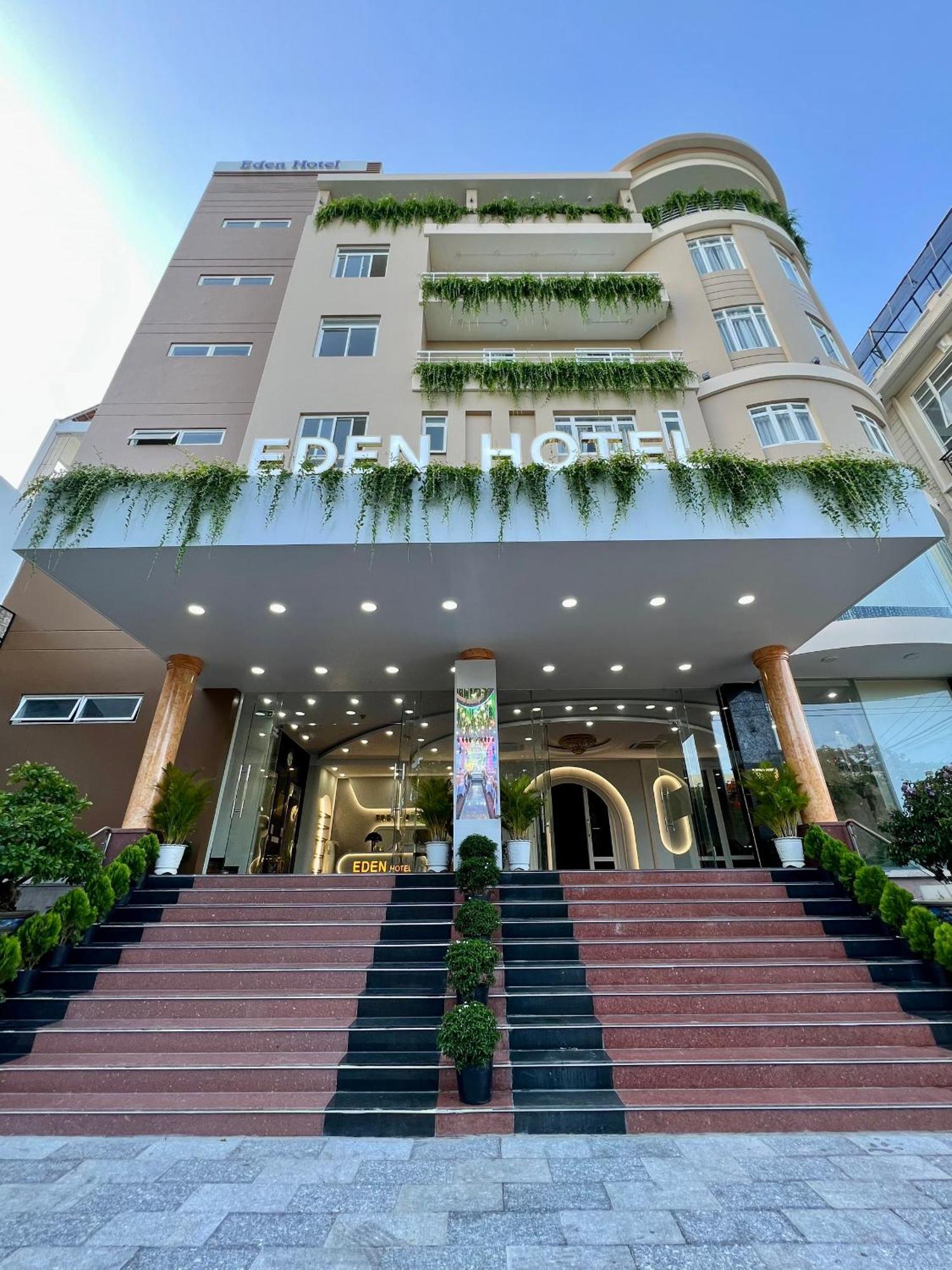 Eden Quy Nhon Hotel エクステリア 写真