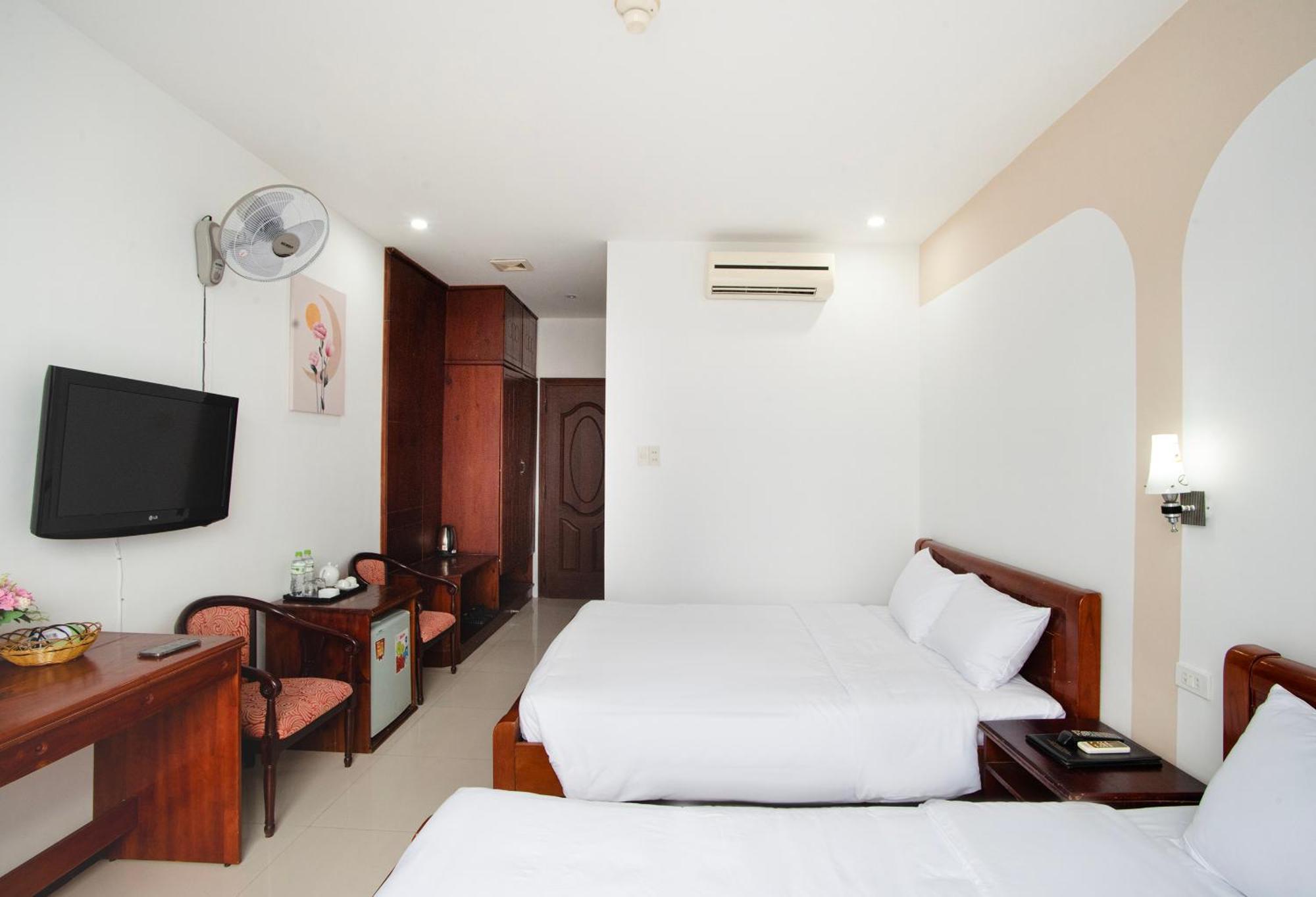 Eden Quy Nhon Hotel エクステリア 写真